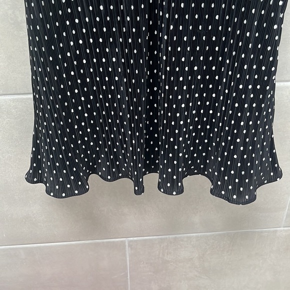 Guess black and white polka dot dress Petite Small - Picture 4 of 5